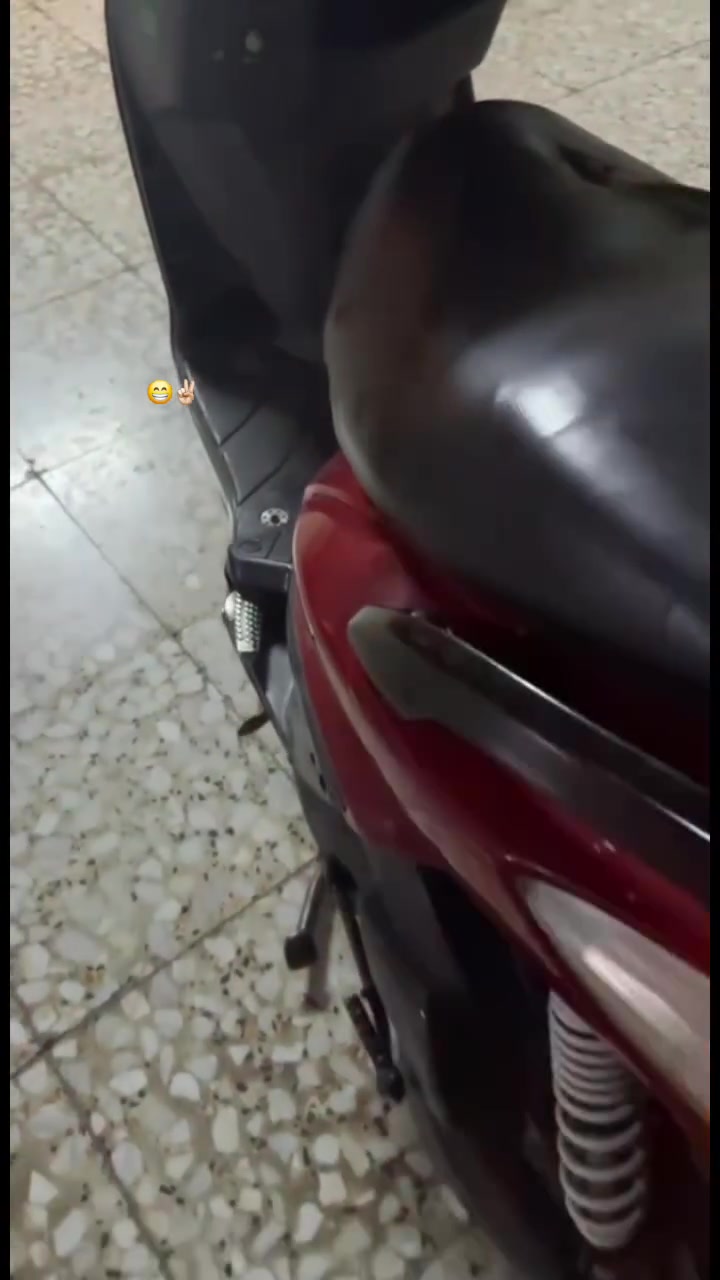 سلام عليكم دراجه سكنس فحل قبل اربع اشهر نازله رمبه مكينه مكفوله مراس حسب القناعه فقط رقمي *********** مكاني لامين ثانيه
