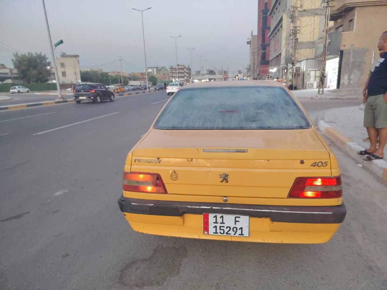 السلام عليكم بيجو لميس 2015 السياره مكفوله عده الي موضح بالصوره كير مكينه تبريد حداديه مكفوله بأسمي مكان السياره المشتل السعر 39 وبيها مجال بسيط  ..***********
