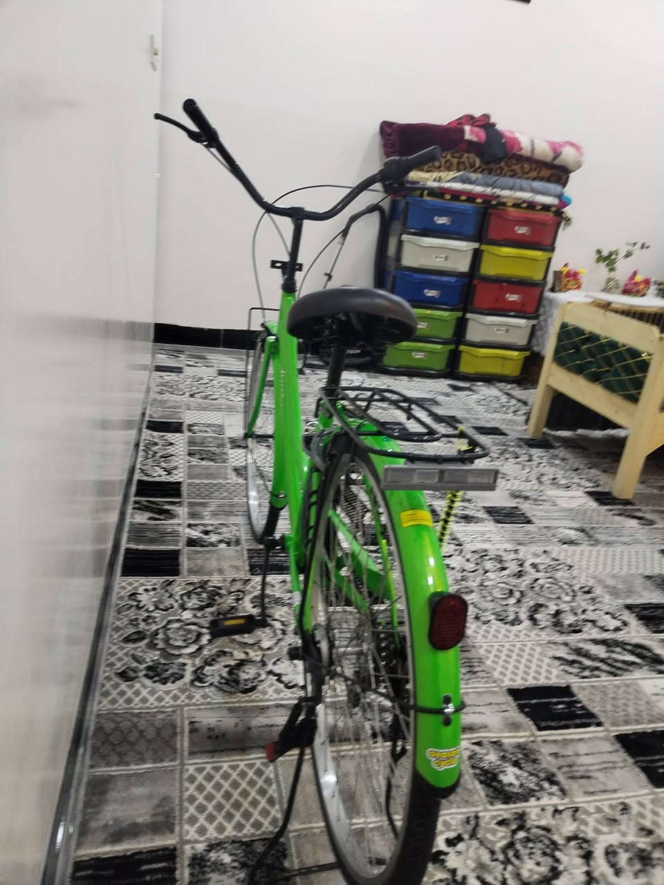 للبيع باسكل عبر الحليم حجم 26سعر.125 الف مكفول كفاله عامه مديل2021مكاني موصل رقم الموبايل***********
