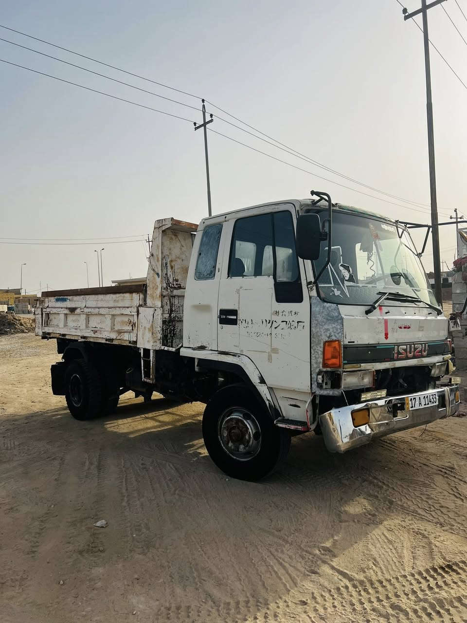 ازوزه 4طن للبيع
محرك كير شاصي مكفولات  
مكلف بنشر 

***********
