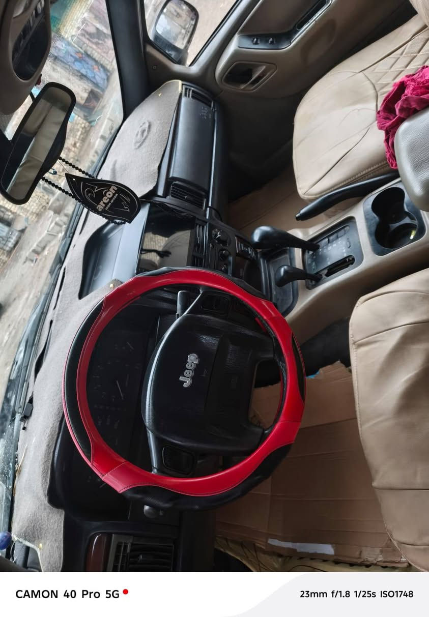 البيع مديل ٢٠٠٠ محور ففيتي جديد مكفوله محرك جديد كير جديد رقم بغداد حداده حلو تخم مصبوغه جمالية سعر ٥٥ رقم *********** رجان المو شراي اليخابرني
