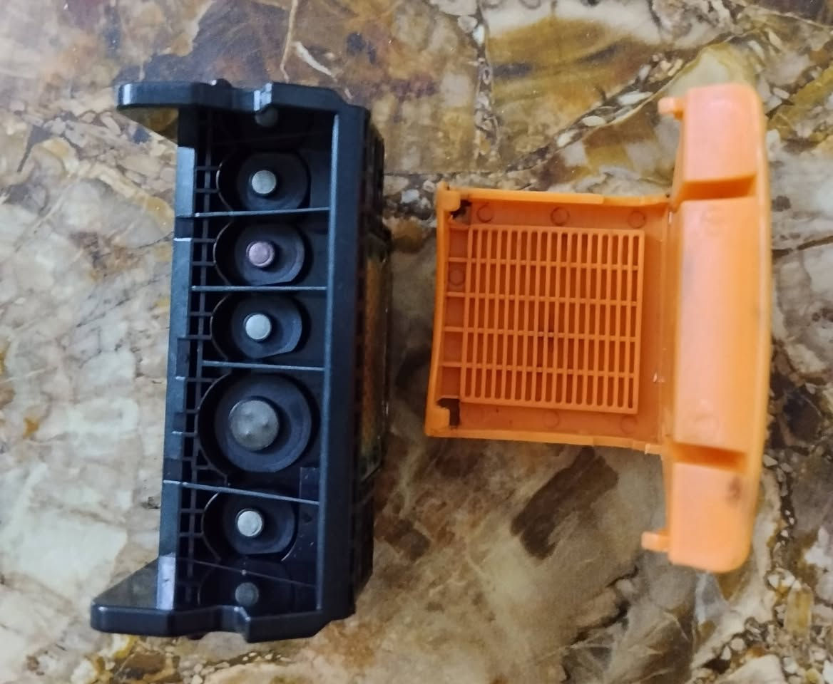راس طابعه كانون 5 الوان ابيع لأعلى سعر


**إذا كنت صاحب هذا الإعلان وتريد حذفه لأي سبب، رجاءا أرسل رسالة إلى الدعم الفني**