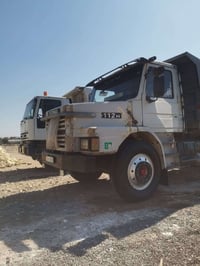 سكانيا 112 • موديل ١٩٨٢ • مكينة ١٢ سوبر