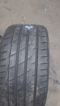 برجستون 275 35 19 
البيع ***********
