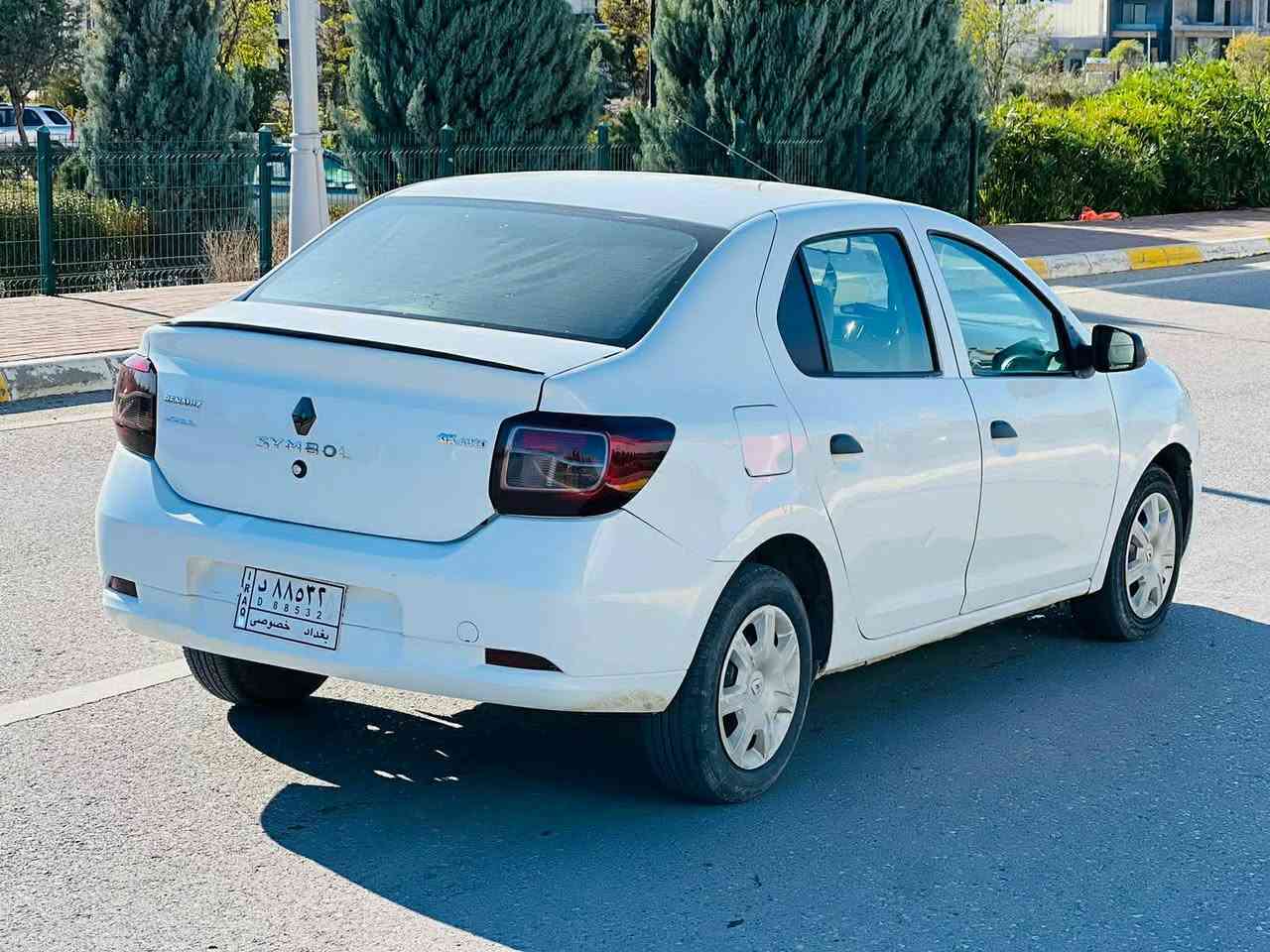 ڕینۆ مۆدیل 2016 بو فرۆشتن بێ بویاخ گێرو مه کینه به شه رت 150 هه زار رۆشتوه سه یاره که ساغه کۆدی مروری بو کراوه گێر ئۆتوماتیکه جوار تایه ی تازه یه سه یاره که مالی دۆسته سعر 42 گه لاو معامه له یه کی که م 
*********** السليمانية, العراق
