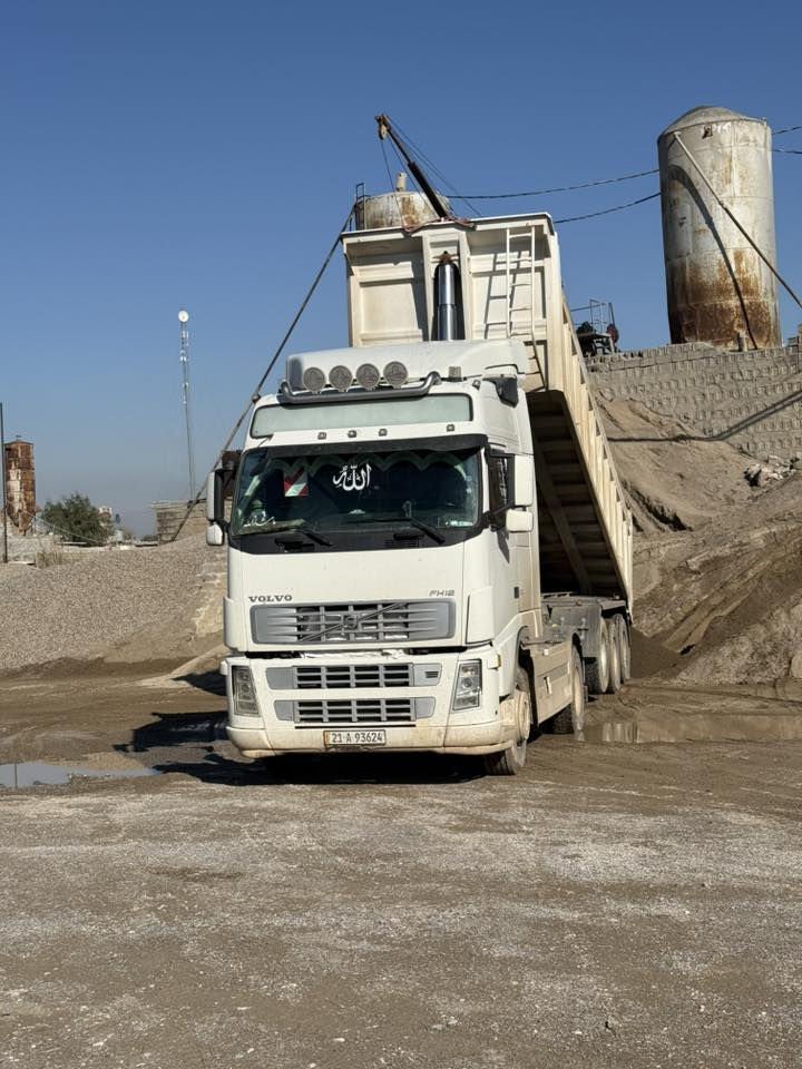 للبيع فالفو شيطان 2003كير توماتيك مربوط وره هاي العربنه تخم تاير جديد رقم سنويه جديد سليمانيه حصه كاز بيه شراط تحويل مكانه كركوك سعر خبر وتدلل 
رقم الهاتف ***********
