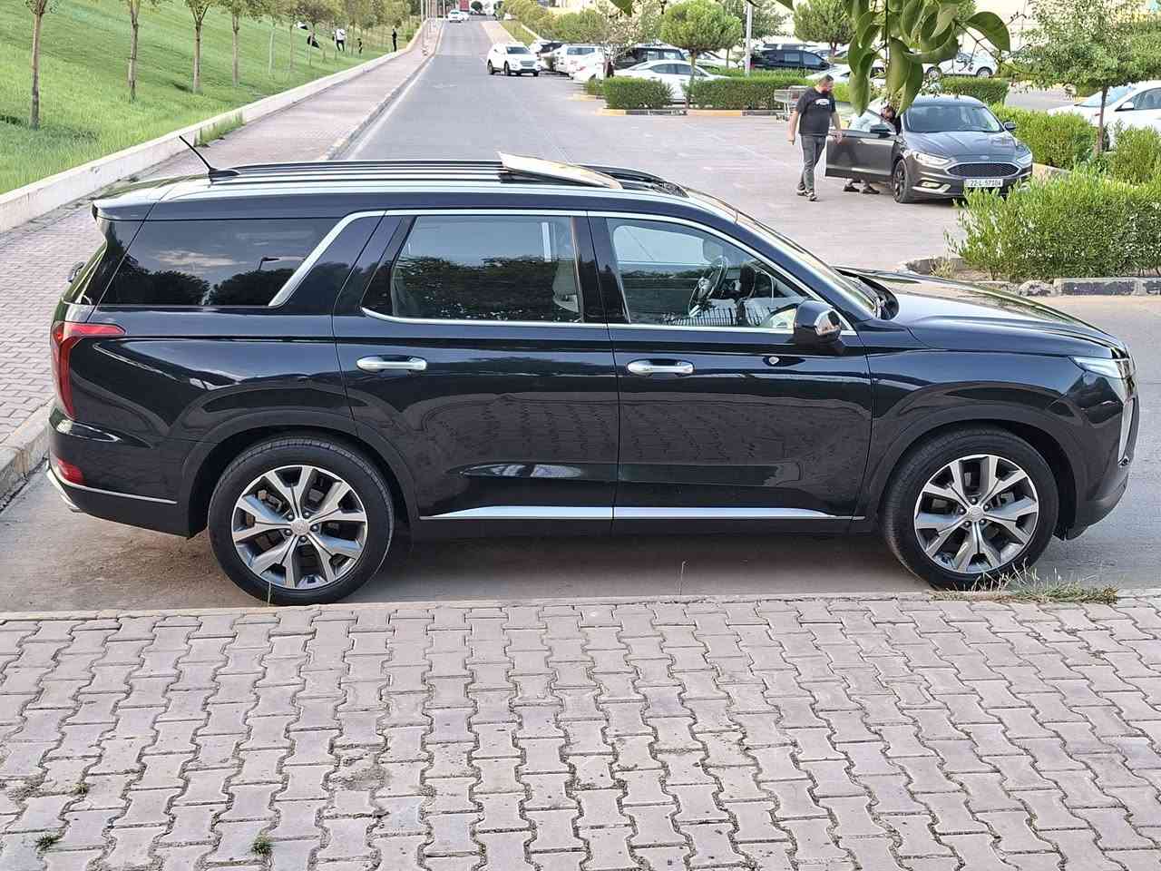 Hyundai palisade 2020 VIP V6 3800
لون مميز داخل ابيض 7 راكب  مواصفات فتحة سقف شاشة كامرا بصمة تشغيل عن البعد بريك أبواب بصمة شفتات ستيرن 5 وضعيات للقيادة نظام توقف ذاتي تحكم ستيرن تحديد مسار مثبت سرعة رادار امامي وخلفي وجانبي حساسات اماميه خلفي صندوق كهرباء بردة جانبية بلادي تبريد مركزي بعد هواية مواصفات السياره حيل نضيف جاهزه حادثها خفيف صور الحادث سونر موجود بالمنشور هزة فحص رقم سنوية جديد بسمي السيارة مكاني سليمانية سعر 230 مجال للطيبين للإستفسار اكثر ***********
