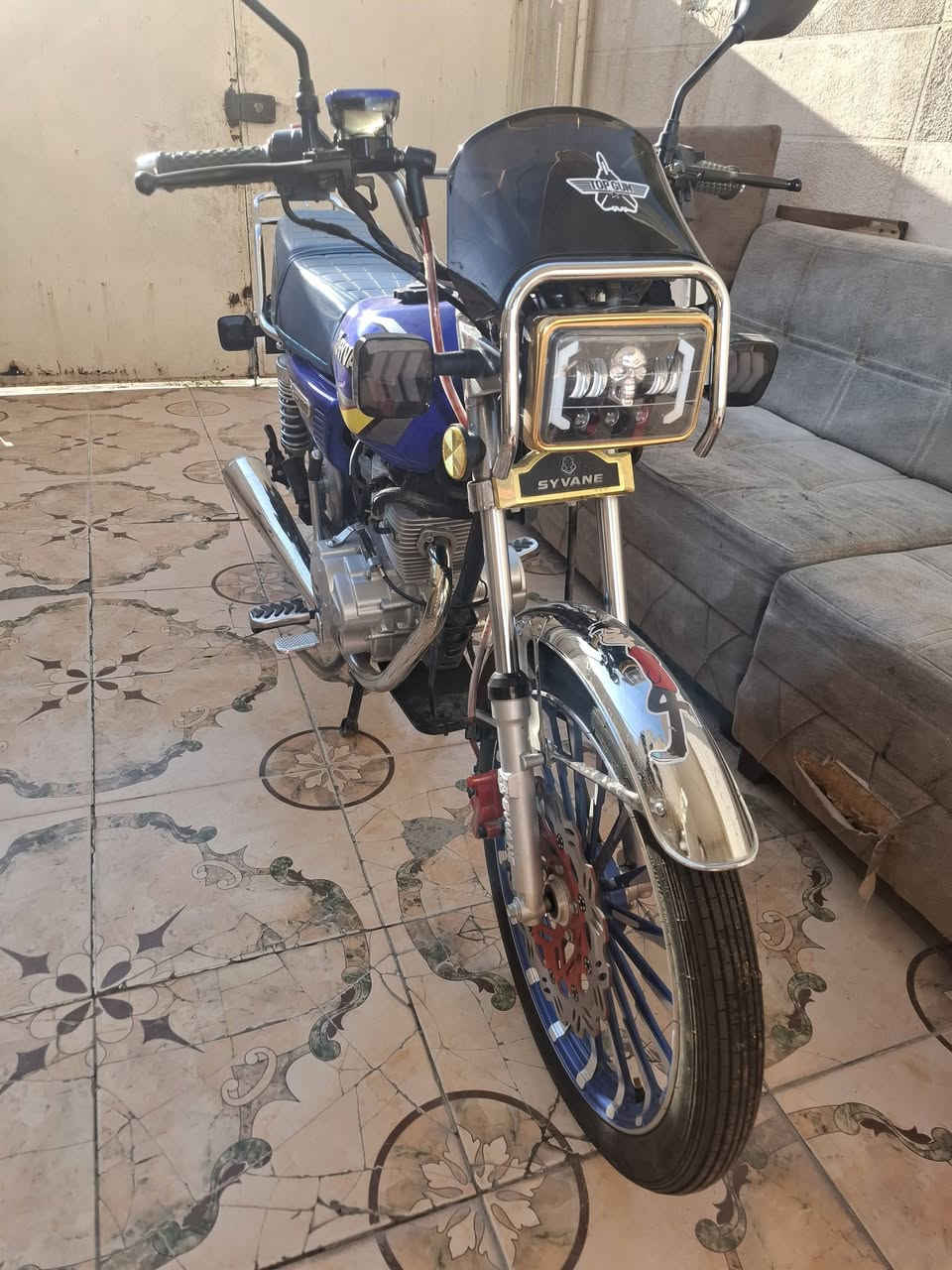مساء الخير دراجه سافان صفر بعده وكاله مكينه ٢٠٠ بصمه نظافه فول استخدام ٧ اشهر وصل شراء موجود كلشي بيهاا شغل ربع متصرف عليهاا موديل ٢٥ منفيس موجود سعر ٧٥٠ الف بي مجال بسيط بس شراي يتصل ***********

