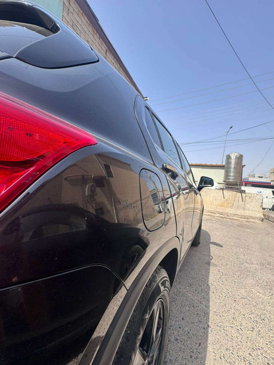 تراكس 2020
 قطعتين صبغ 
جاملغ و بنيد 
دوو پارچةى هةية چاملغ و بونيت 
مكان شبر بارد 
موصفات LT
 بةسمه 
كاميره
دةبل گير اوتو + عادي 
شاشه 
تحديد سورعه 
بةسمةى دةرگا 
سوكان فوليوم 
رةقةم و سةنوى هةموى نويه 
گير مةكينةى بة شةرت  
اربيل 
***********
سعر 105 أربيل, العراق
