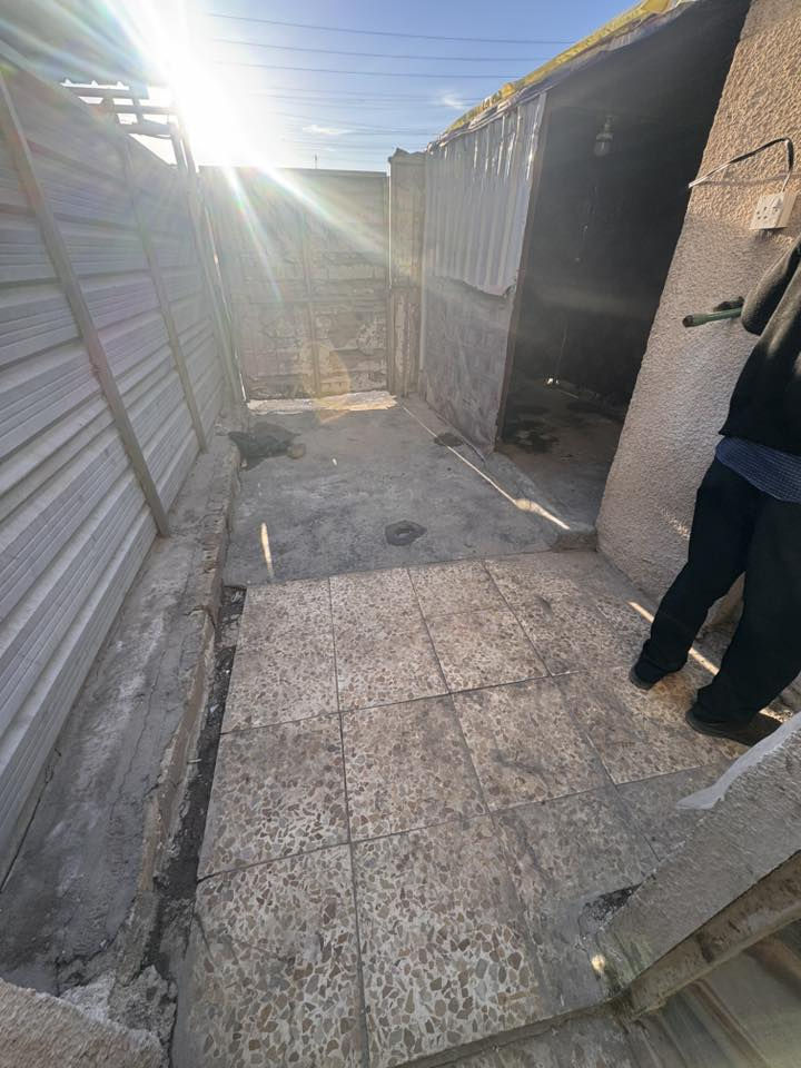 🔸 مشتمل ارضي طابق واحد #للايجار
50متر بناء وسط 

🔸 الطابق الارضي : استقبال ومطبخ وصحيات وغرفه نوم

🔸موقع الدار ممتاز📍الشعب شارع عدن مقابيل سوك اربع تالاف قرب روضه السندباد
 
🔸السعر الايجار : نهايته 250الف قفل رجاءا بلا احراج

#ملاحضه قبل لا تتعنه وتجي كافا التفاصيل مذكوره واضحه مع الصور تحياتي للجميع

معروض بمكتب ابو علي الدراجي للعقار 🏛️
الشعب-نهايت شارع الصحه-مقابيل كرزات ركن الصحه 
***********📞
***********📞
***********📞
