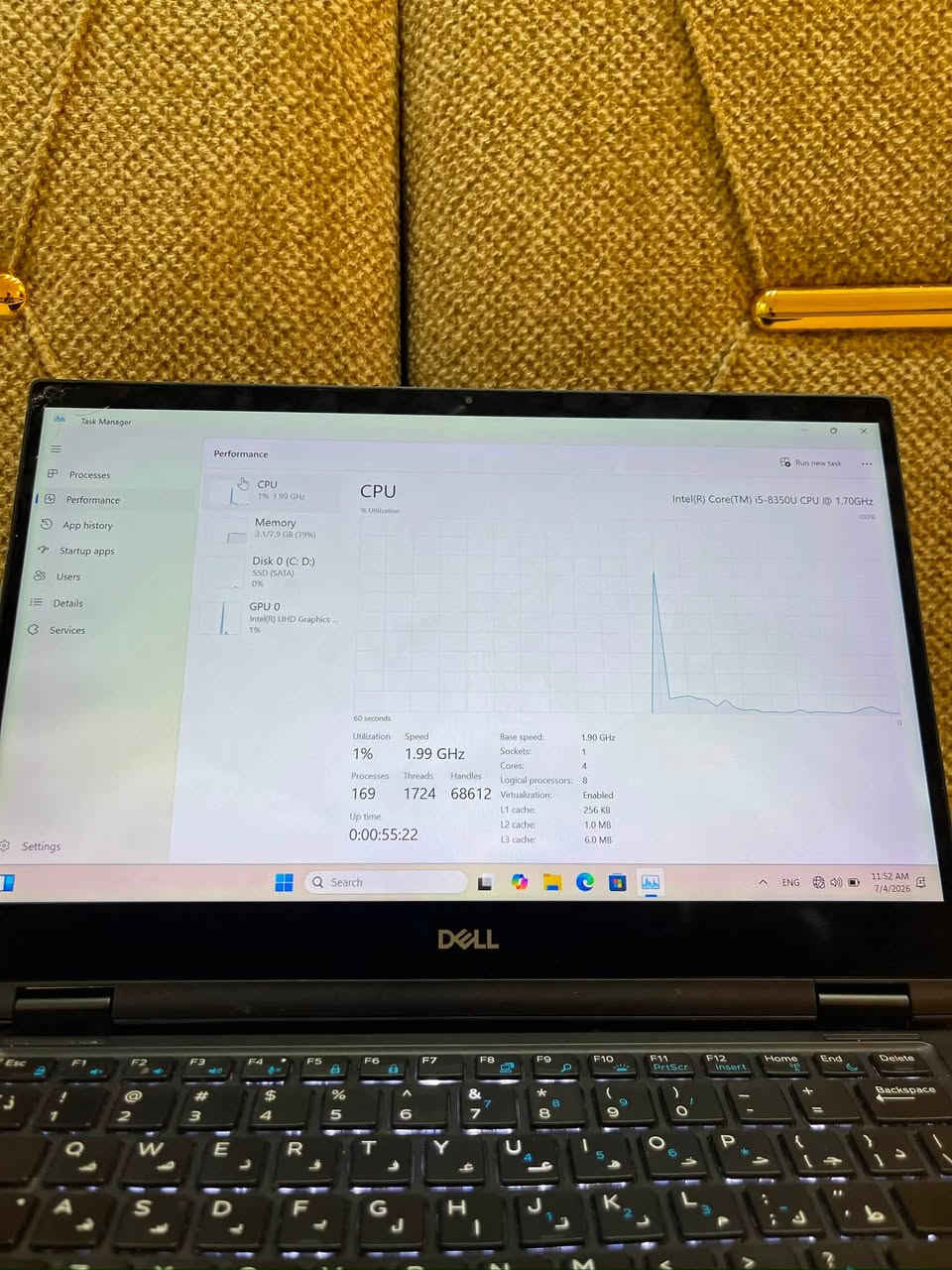 لابتوب ديل لمس يفتح 360 (Dell Latitude 7390 2-in-1) للبيع
لابتوب نظيف وعملي جداً، الشاشة تنطوي 360

درجة ليتحول إلى تابلت مع ميزة اللمس.

المواصفات:

المعالج: 8350-Intel Core i5 (الجيل الثامن)

الرام: 8 جيجابايت

الهارد: SSD 256 جيجابايت (سريع جداً)

الشاشة: تدعم اللمس بالكامل (Touch Screen) النظام: ويندوز 11 الأصلي

السعر: [375 الف ]

للتواصل: [***********] واتساب 

مميزات إضافية:

تصميم X360 قابل للدوران 360

يمكن استخدامه كلابتوب أو تابلت

شاشة لمس عملية وسلسة

تشغيل سريع جدا بفضل SSD

كيبورد مضيء

تصميم خفيف وسهل الحمل والتنقل

مناسب للشغل والدراسة والاجتماعات

كاميرا وميكروفون للاجتماعات أونلاين

)USB – HDMI – Type-C( منافذ متعددة

يشغل برامج مثل:

مايكروسوفت أوفيس (وورد - إكسل - باوربوينت)

للتصميم الخفيف والمتوسط Photoshop

للأعمال الهندسية الخفيفة AutoCAD

للتحليل الإحصائي V SPSS

وبرامج الدراسة والعمل Canva

مناسب للطلبة، الموظفين، ورجال الأعمال
مكاني البصرة-القبلة (***********) واتساب
