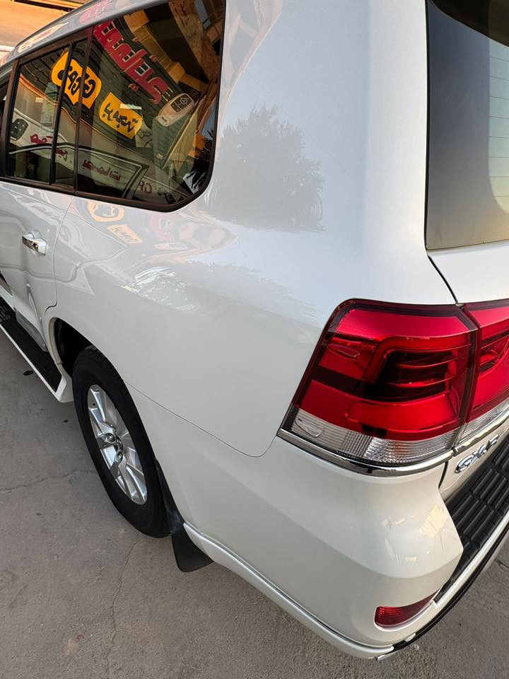 لاندكروز 2018 بريم أصل جديدة جدا كفالة عامة
رقم بغداد بإسمي السعر 52000 $ واتساب ***********
