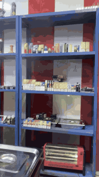 محل نراكيل للبيع بعسر مناسب
مكاني بغداد مستعجل عله بيعته 
***********
