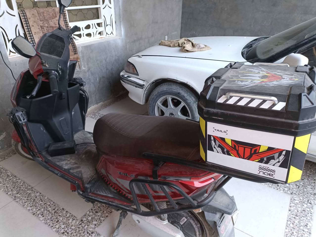 دراجه للبيع السعر مليون وبيه مجال بسيط كلش حك الجيه 6بطاريات فول مواصفات مانع سرقه بيه بصمه سويج وكارت خير من الله بيه مواصفات صارلي اقل الشهر من اخذته وبعد وصل الضمان موجود النجف, العراق


**إذا كنت صاحب هذا الإعلان وتريد حذفه لأي سبب، رجاءا أرسل رسالة إلى الدعم الفني**