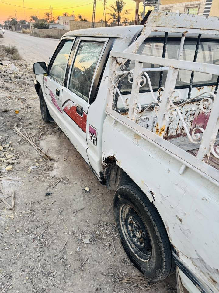 سلام عليكم للبيع بيكم دبل متسوبيشي مديل 93 رقم ذي قار 
محرك مكفول ونجي 4 كير توا شاده جديد شاصي مكفول اوتماتيك سنويه منتهيه 2020 تحويل ثاني السعر 25
مكان بصره قضاء المدينه ***********
