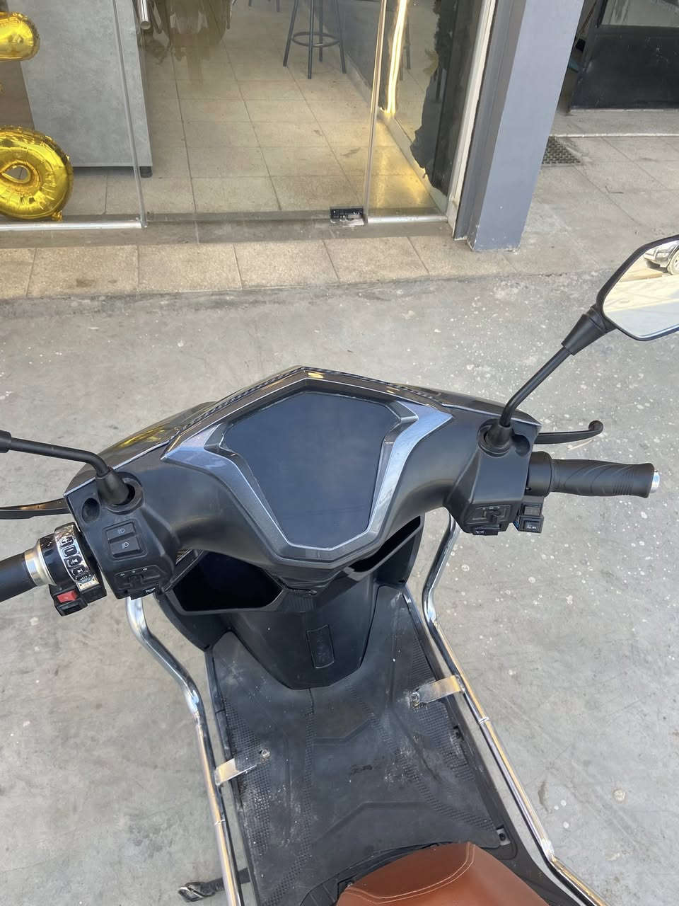 السلام عليكم داجه شحن للبيع    الدراجه نضيفه  السعر700 وبيها مجال  للاستفسار ***********@الجميع متواجد فقط واتساب
