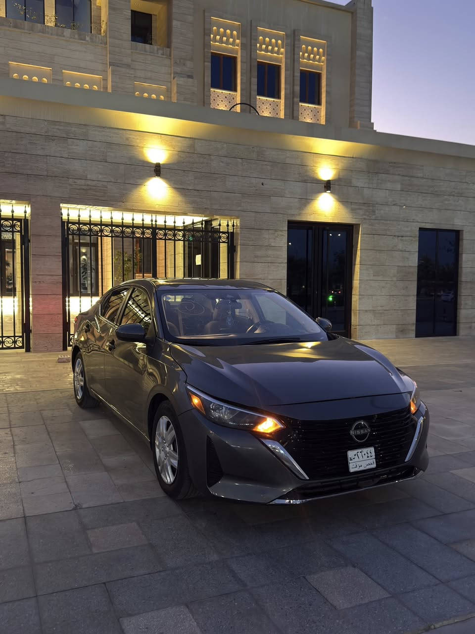 السلام عليكم
نيسان سنترا موديل 2024
دخول جديد تترقم جميع المحافظات
ماشية 30
الصبغ بنيد فقط
محرك 2000 
المواصفات 
رادارات ، حساسات خلفية
ماشيه 30 الف 
بصمه تشغيل وابواب 
تحديد مسار ، تحديد سرعه
أنضمة قيادة ، 
شاشه كبيره ، كاميرا
للأستفسار :- ***********
مكان السيارة :- كربلاء / حي المعلمين 
السعر 125$ وبيهه مجال
