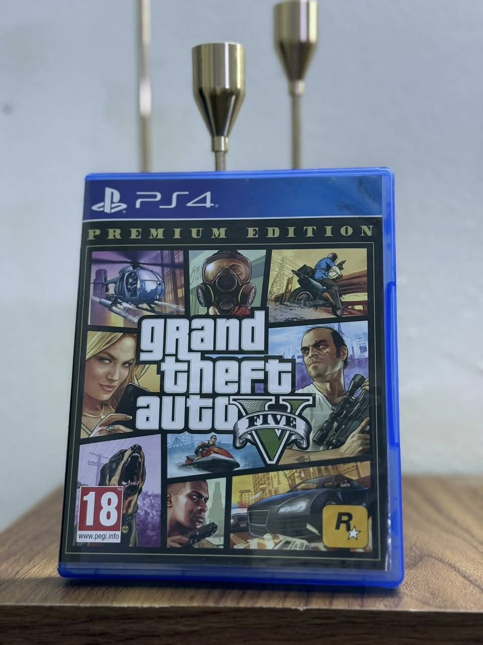 كلهن ب 30 مع التوصيل شرط الفحص أمام المندوب 
1 كوست مترجم عربي 
2بتل فيلد 1 مترجم عربي 
3 جي تي اي 5 
***********
