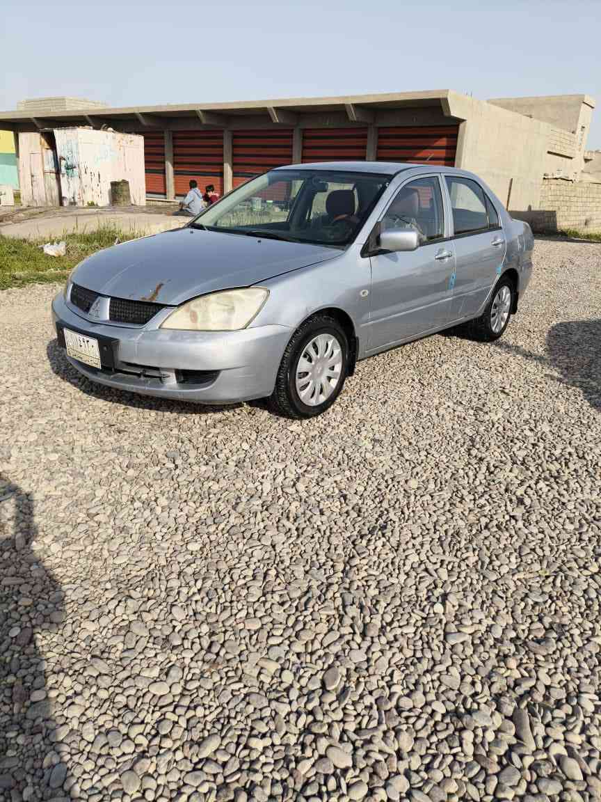 للبيع مستبوشي لانسر رقم صلاح الدين اللماني موديل 2011 خاليه من الضرر گير محرك شرط كير توماتيك صدر جديد طخم تاير جديد. تبريد تدفئه شغاله السعر 79 للاستفسار ***********
