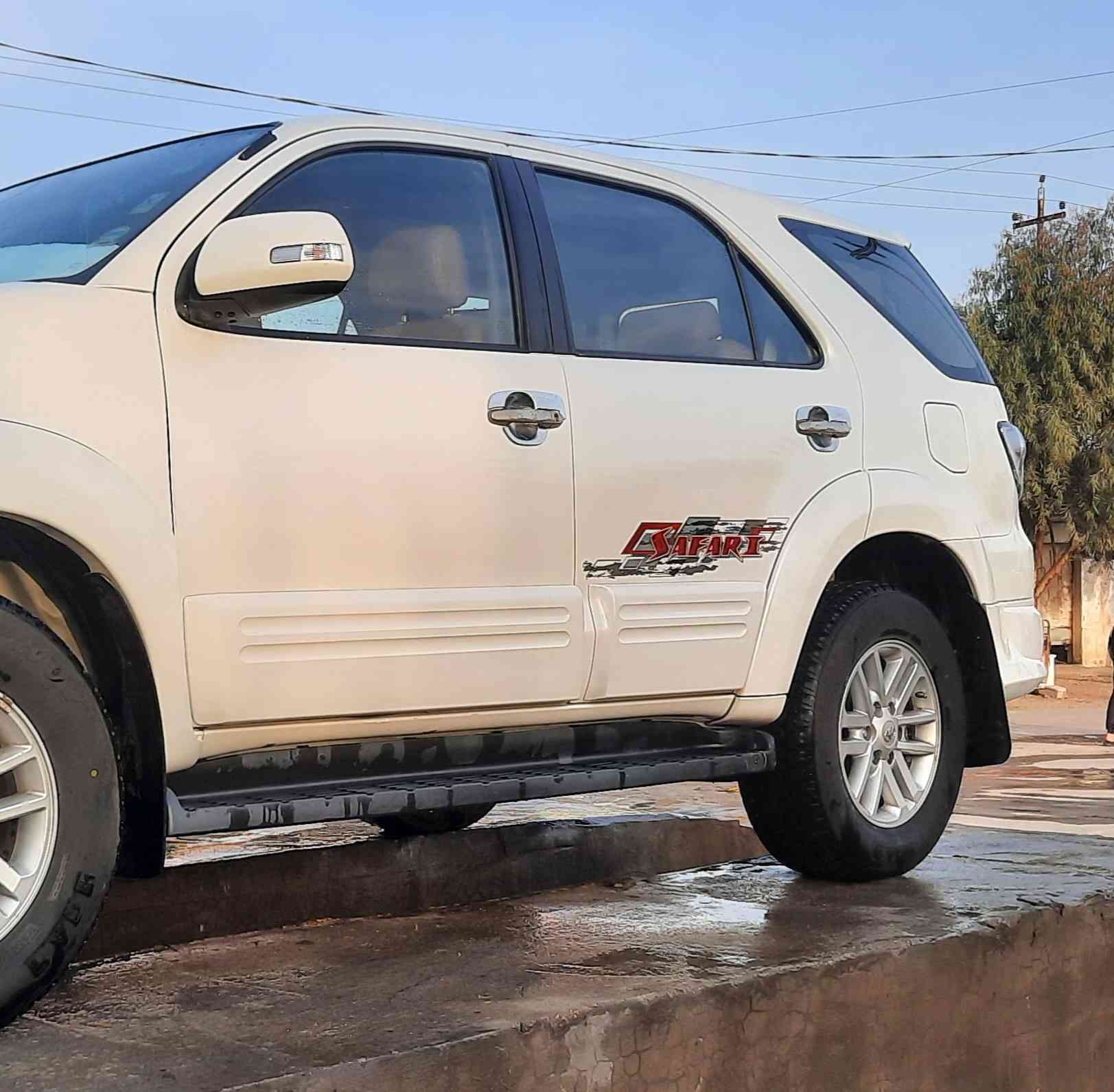 #سيارة فورشينر ٢٠١٤ سيد نهرو
فور ويل
٤ سلندر
كفالة عامة
ماشية ١٦٦ الف
السعر ٢٣٥ ورقة
شرط المعاينة والتحويل
للاتصال ***********
