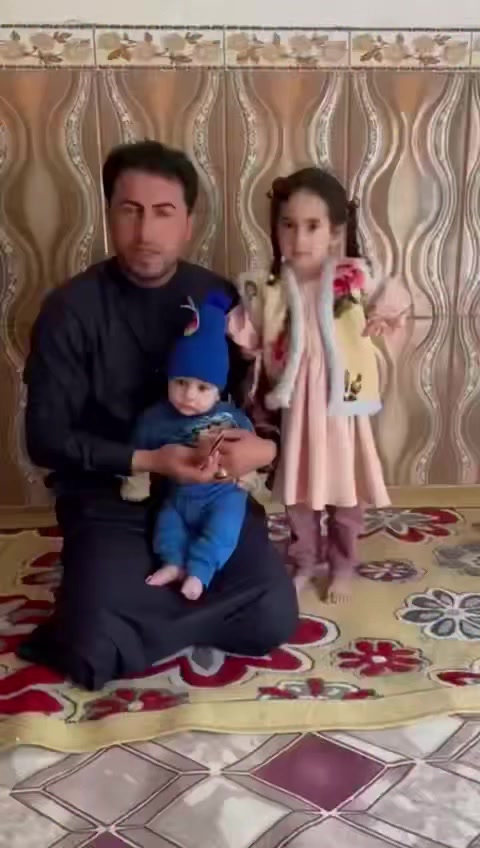 🌙 قال رسول الله ﷺ: "أنا وكافل اليتيم كهاتين في الجنة" 🤲

أيتام فقدوا والدهم حديثاً بلا معيل، بحاجة لمصاريف وحليب ورعاية، وبعضهم يعاني من إعاقة 💔
نرجو من أهل الخير الوقوف معهم خصوصاً مع قرب عيد الفطر، لزرع فرحة في قلوبهم 🤍

للتبرع سيد فارس الميالي ***********
او مكتب استاذ مصطفى ***********
او ماستر كارد
4179632247
