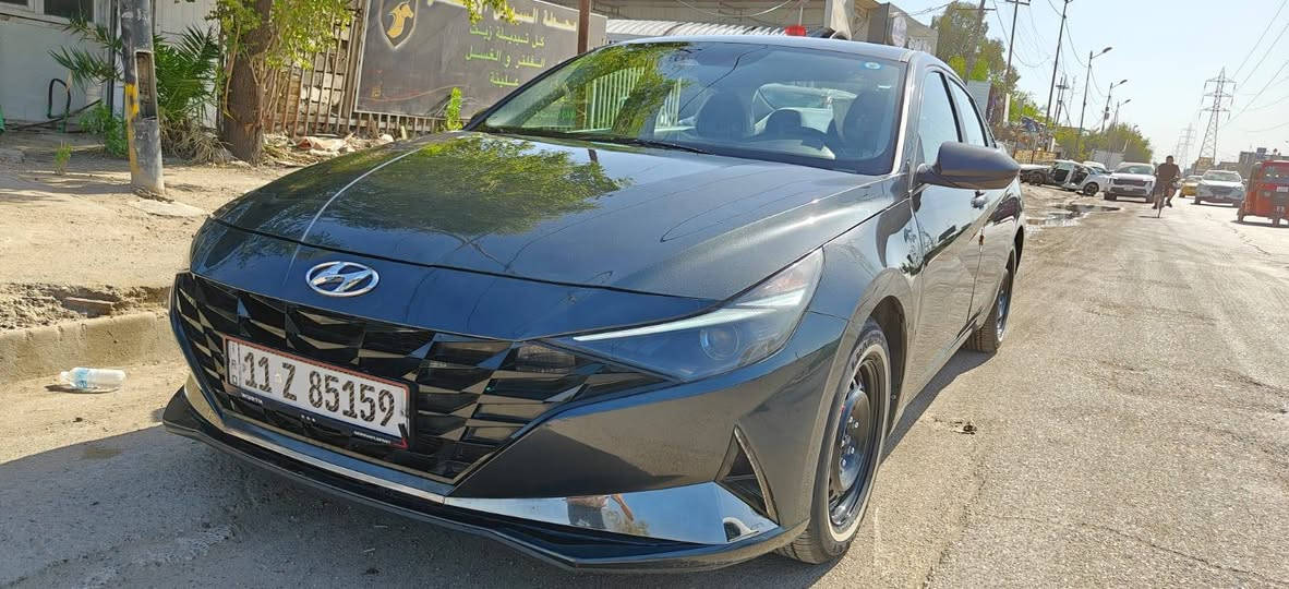 السلام عليكم للبيع  هونداي النترا  امريكي 2023 مواصفات فول عدا  الفتحه محرك 200دوش  مرقمه بسمي حادثهه فقط بنيد صبغ وجاملغ بارد ماشيه 55الف بدون دواخل عارضهه 135 وبيهه مجال شي بسيط حق الجيه المكان بغداد حي العدل مقابل بانزيخانة لؤلؤة العدل ***********
