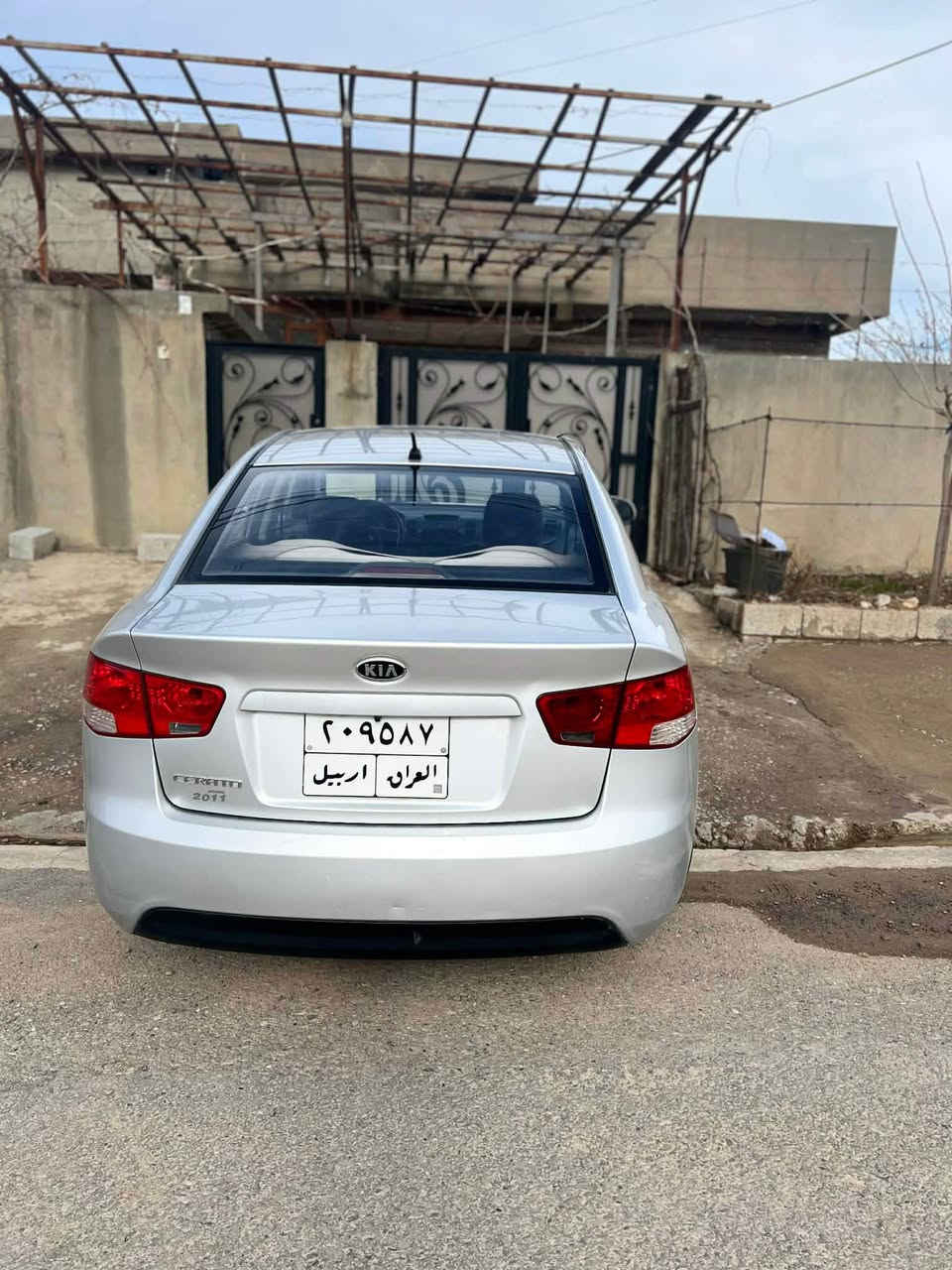 كيا سيراتو ٢٠١١ 
بونيد صبغ بدون دواخل
سنوي جديد
كير محرك تحويل بشرط
٩٠$

واتساب 
***********
کیا سیراتو ٢٠١١
بەس بۆنیتی بۆیاغە
سەنەوی نوێ
گیر و مەکینە و تحویل بەشەرت

٩٠$
واتساب
*********** أربيل, العراق

