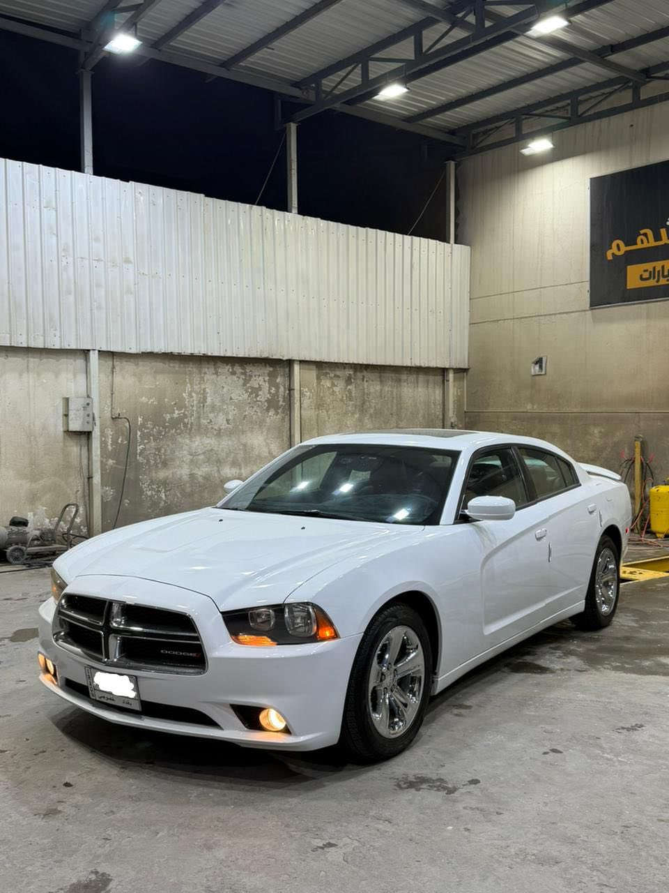 سلام عليكم شباب 🌺 رمضان كريم 🌸
عندي جارجر موديل 2012 وكاله العرصات 

يعني خليجيه السيارة رقم بغداد بسمي 

سيارة جديدة واحلى من الصور ومصوره فديو 

بغداد / الكرخ  / 

وهذا رقمي *********** 

وهذا بي واتساب ***********
