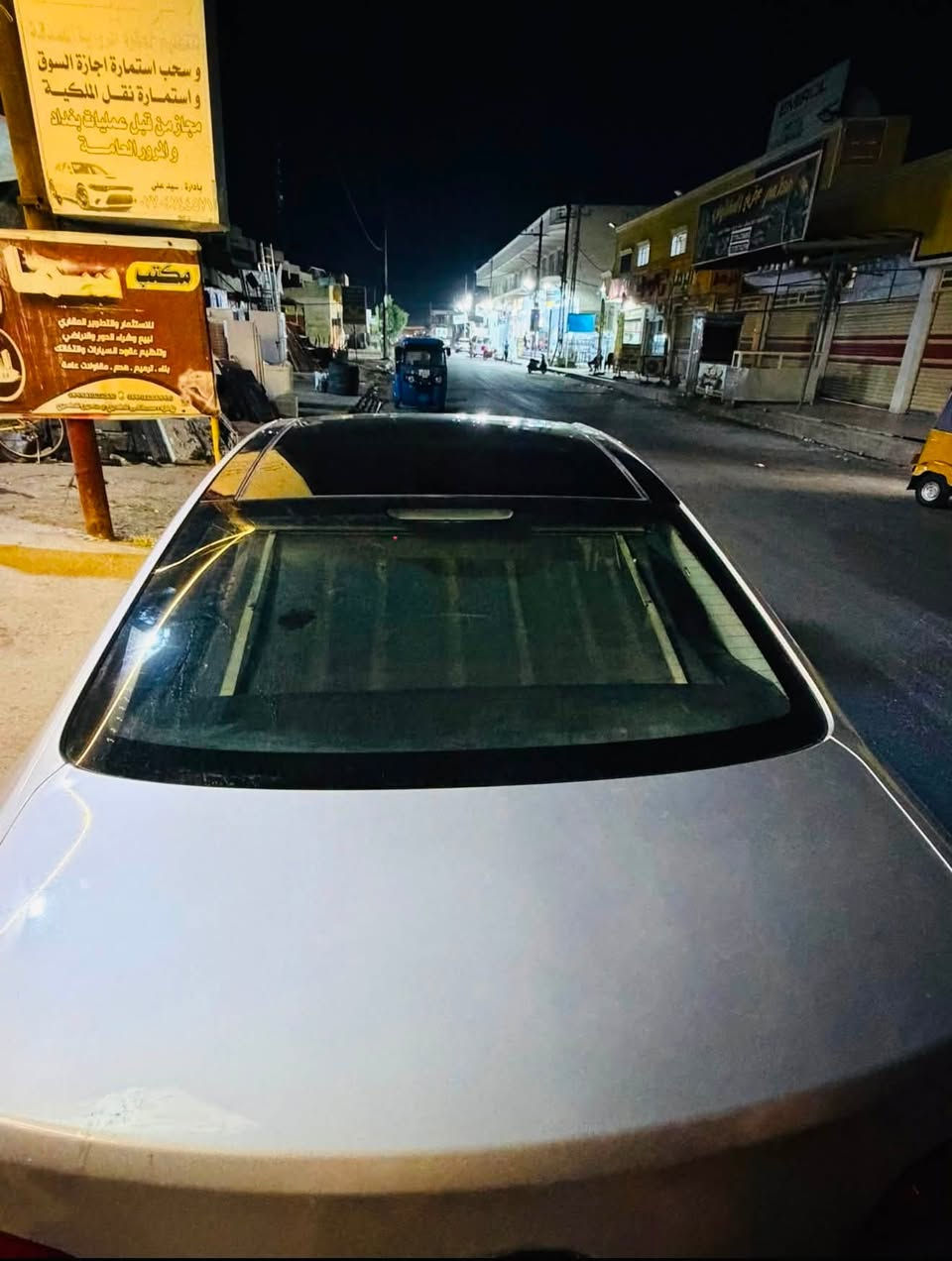 كيا كدنزا خليجي موديل ٢٠١١
فول مواصفات رقم أربيل 
سياره ٦ سلندر دووش سياره بصمه مري شفط فتحه بنورما بردة كهربائية حساسات تحكمات زنون كشنات كهربائية بانزين عادي محسن 
بيها جاملغ امامي وخلفي صبغ و ال بنيد بي نص صبغ بدون اي حادث بدون دواخل 
بدون ايرباك بدون شواصي 
كير و محرك و صدر و تبريد جاهزز 
السعر ١١٠ ورقة وبيها مجال 
العنوان بغداد قرب صيطرة الشعب القديمة 
للاتصال ***********
