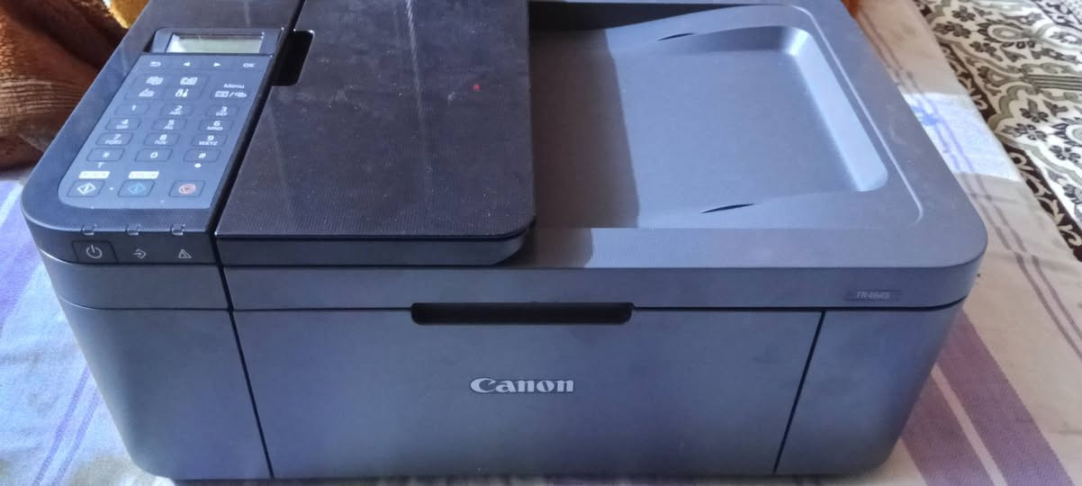 السلام عليكم  طابعه كانون PlXMA TR4645  جديده  استخدام يومين
تطبع وجهين  كاترج  مكاني نجف   سعر 150 بيه مجال


**إذا كنت صاحب هذا الإعلان وتريد حذفه لأي سبب، رجاءا أرسل رسالة إلى الدعم الفني**