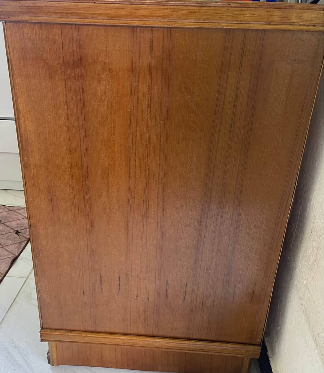 بوفيا 4 بوب البيع 
مستعمله لكان نظيفه بغداد, العراق


**إذا كنت صاحب هذا الإعلان وتريد حذفه لأي سبب، رجاءا أرسل رسالة إلى الدعم الفني**