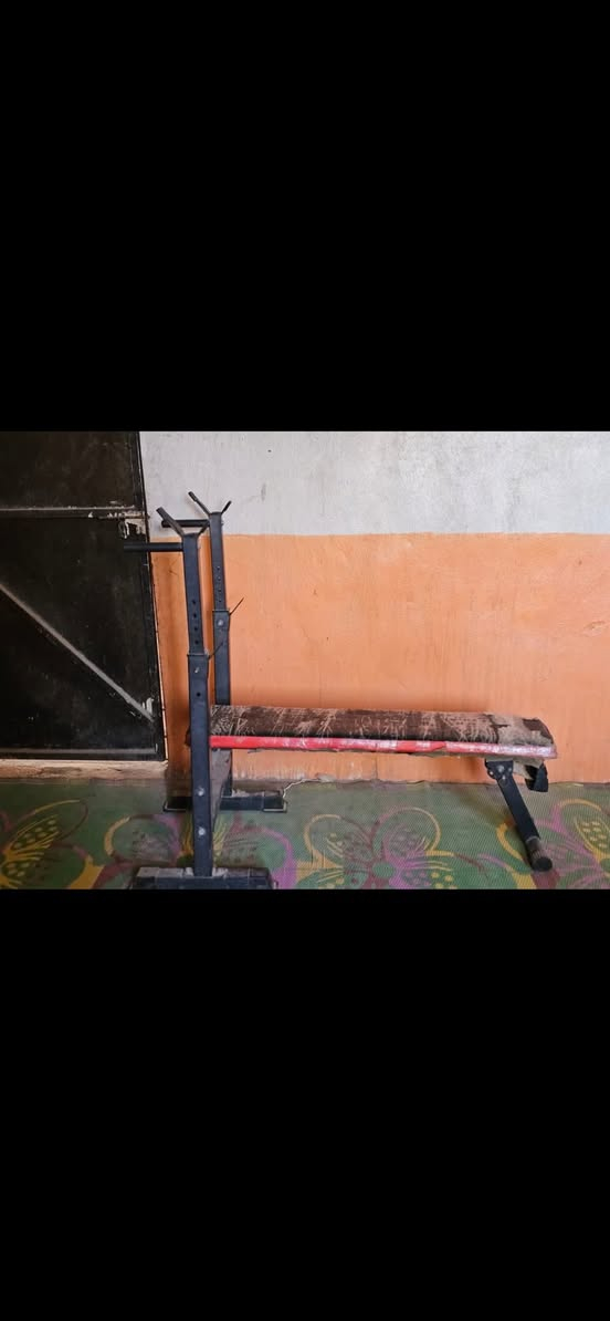 البيع التواصل ***********
يوجد واتساب
