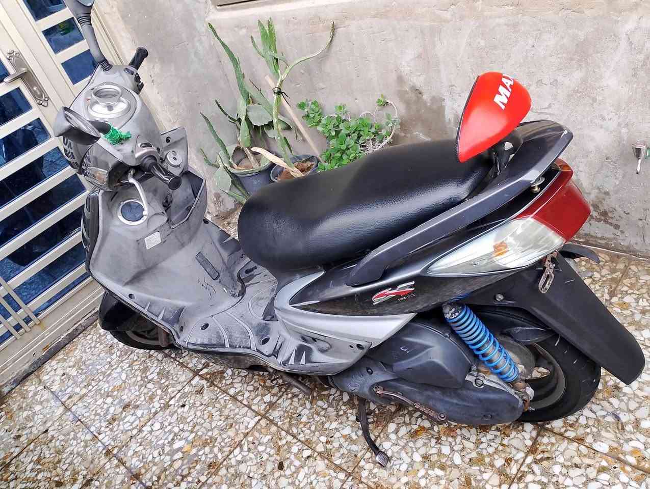 سلام عليكم ورحمة الله وبركاته دراجه سكنس فحل اللبيع نوزل دراجه رمبه مكفوله من بدايتها النهايتها العنوان بغداد حي نصر رقم الهاتف ***********
