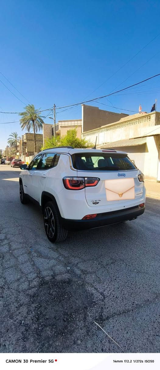 مواصفات ليميتد
شركة هارلم 2018

بانوراما داخل ابيض

حساس خلفي 

مرايات شفط سيارة خليجي 

ماشية 40الف فورويل  

مكفولة من صبغ من فتح كير ومكينة كفالة 

السعر:148

***********
