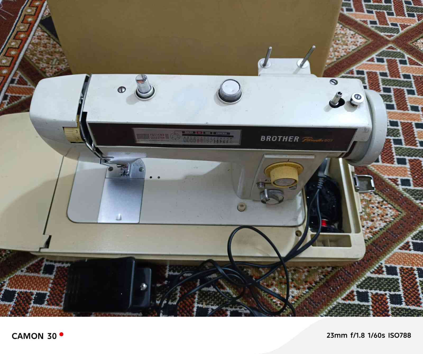 سلام عليكم مكينه برذر ياباني ام الجنطه نضيفه نضافه ميه بلميه العنوان بغداد مدينة الصدر للتواصل هاذا الرقم ***********
