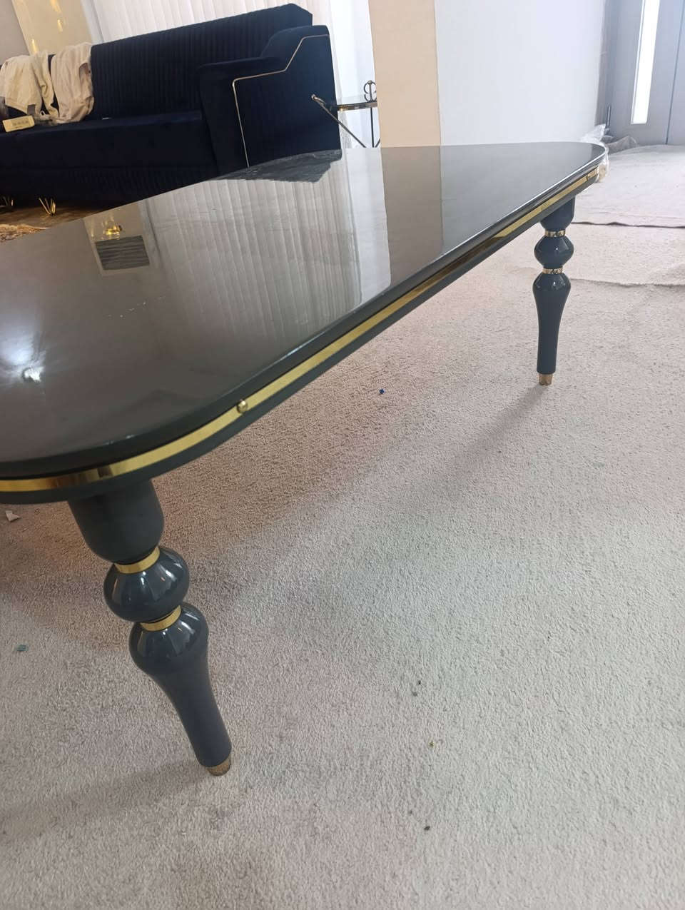 ئەم مێزی ناوەڕاسته بۆ فرۆشتن لەسلێمانی مارکەی دیکۆرهۆمە


**إذا كنت صاحب هذا الإعلان وتريد حذفه لأي سبب، رجاءا أرسل رسالة إلى الدعم الفني**