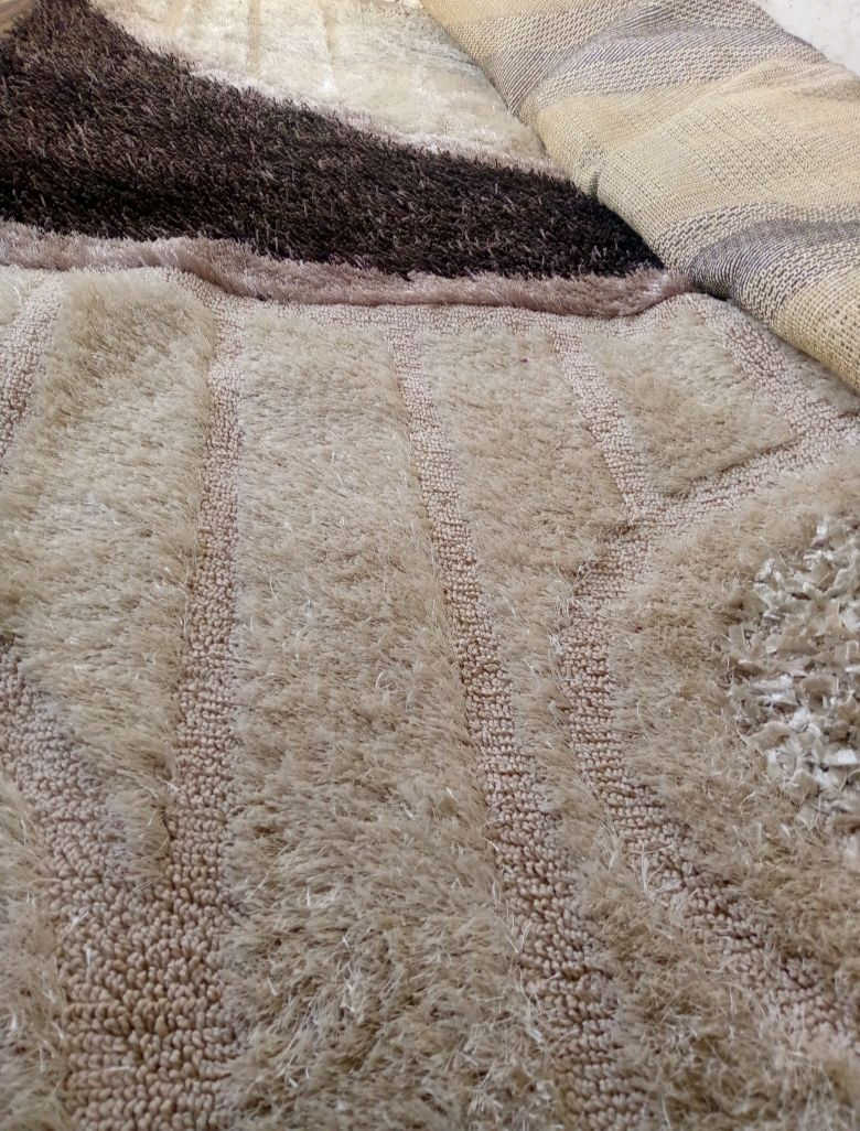 زوليه شعروره اصليه وجديده قياس جبير ماعندي مكان افتحهه عنوان البياع شرطه الشراي خاص


**إذا كنت صاحب هذا الإعلان وتريد حذفه لأي سبب، رجاءا أرسل رسالة إلى الدعم الفني**