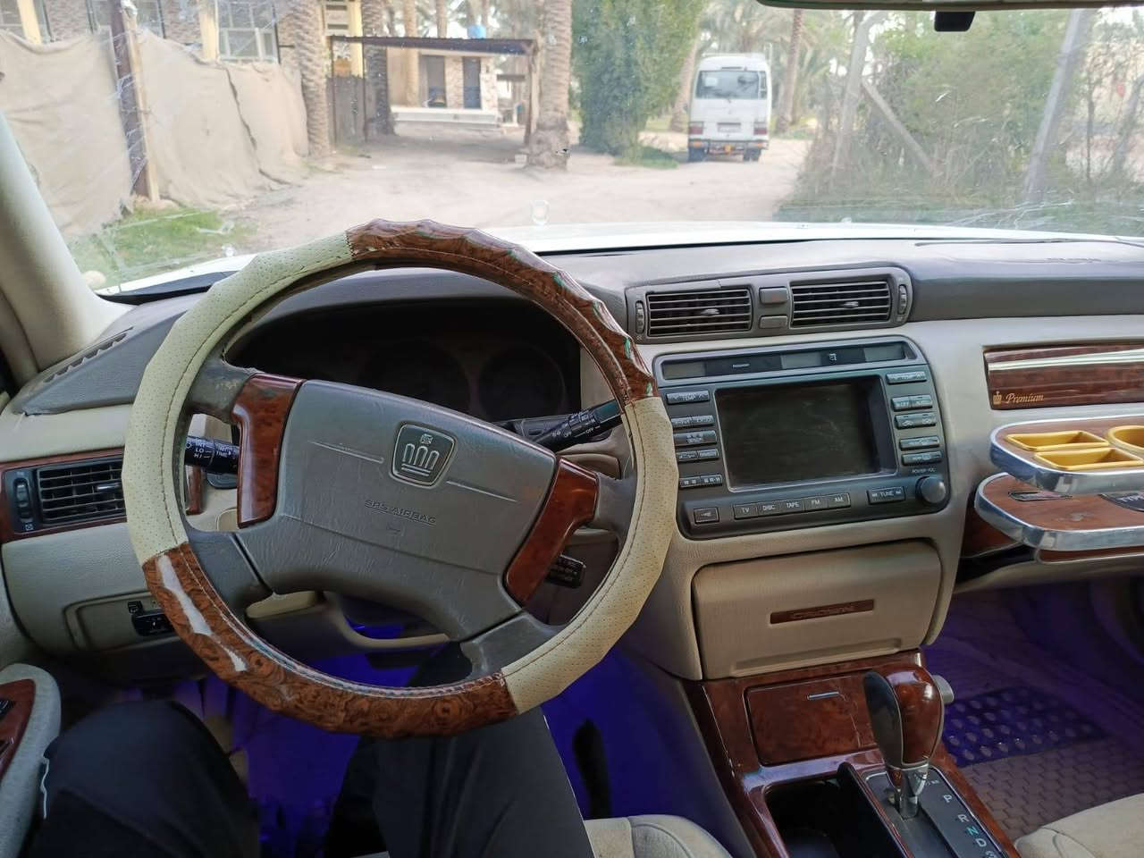 سلام عليكم ملكه للبيع  رقم كركوك مدفوع كمرك باقي بس على الرقم قرار 48 ديفول الجبير شاصي 75 تحوير نجف مكفو كفاله عامه فوك وجوه كريستال  صل 3  سعر 110 بها مجال الاستفسار على هذا الرقممكان ***********
