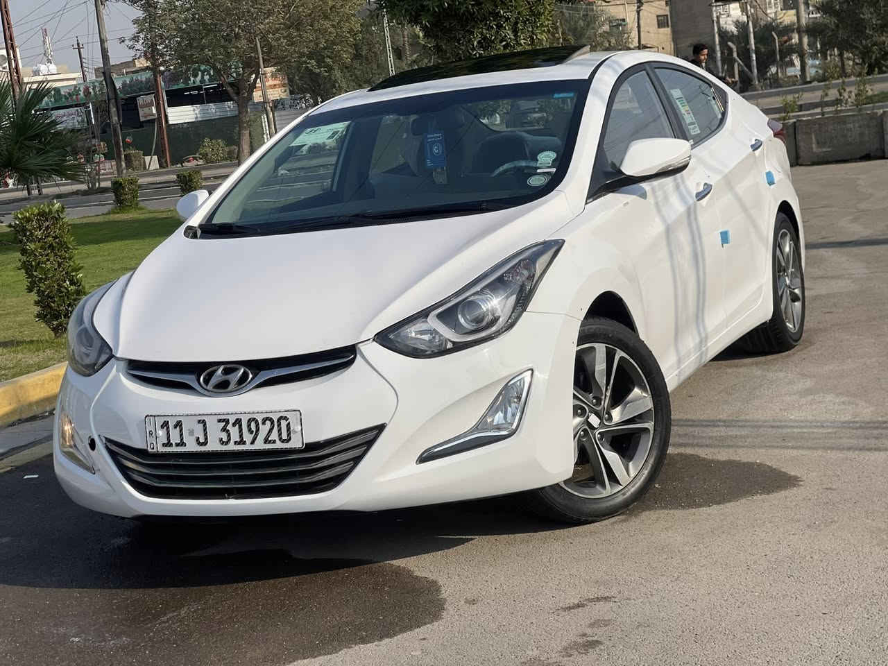 للبيع الانتره خليجي موديل 2016  بيه صبغ صفحه اذر شخوط فول موصفات شاشه كامره مري شفط مكينه 2000 دوش دشبول صاج لايتات لد ويل كب 17 ماشيه 94 K سلايت هواي موصفات بعد 
السعر 117 ورقه 
مكاني السيديه ***********
