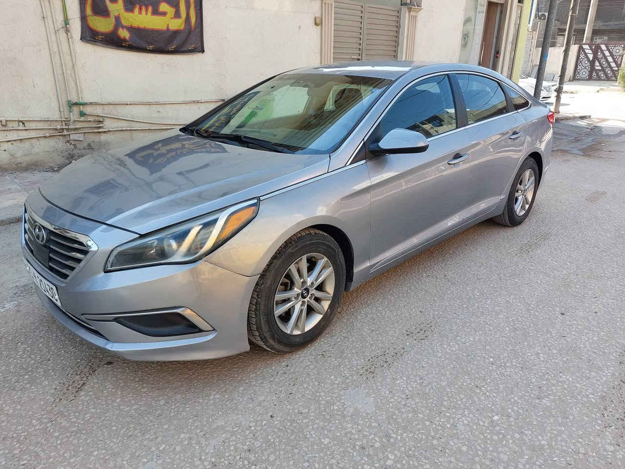 السلام عليكم لبيع سوناتا موديل 2017  مكينه 2400 رقم انكليزي سنويه ال 2029 بيهه جاملغ وبنيد صبغ بدون دواخل كير محرك حداديه مكفولات تبريد ثلج تخم تايرات جداد كهربائية كلهه شغاله سياره جاهزه من كلشي السعر 118 وبيهه مجال مكاني بابل ***********
