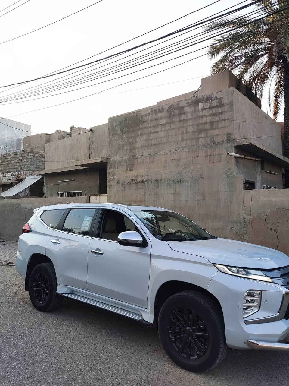 باجيرو سبورت 2020 فول مواصفات
ماشية 120 ألف كم

 فقط صندوق معدل بارد ومصبوغ وجاملغ بخ خليج يعني مابي حادث فقط بخ مال خليج

المواصفات 

بصمة 

فتحة سقف

شاشة + كامرة 

رادار مانع للتصادم 

مانع أنزلاق

سايد بريك بصمة 

اوتو هولد 

نظام الطرق الوعره 

نظام نزول المنحدرات

فور ويل + التحكم في نظام الدفع 

المقاعد جلد أصلي

شفتات ستيرن 

مثبت سرعه 

منفذ طاقة كهربائي 220V

اريل نفكيشن

حساس أمامي خلفي

لايتات زينون 

تبريد مركزي منفصل 3 قطع

مري كهرباء مع البصمة 

مكان السيارة كركوك

السعر 198 وبيها مجال 

 ***********

