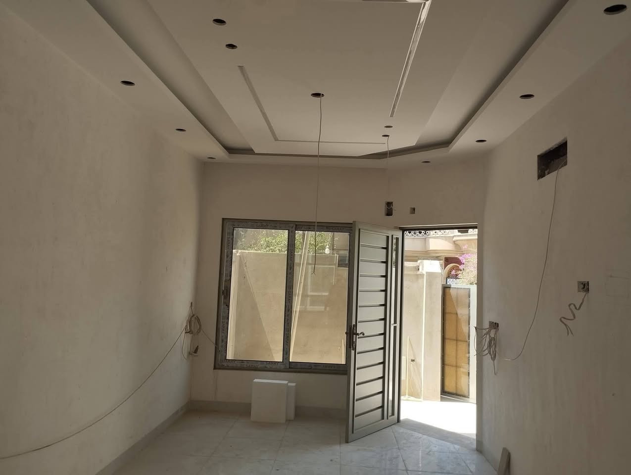 🏦  عروض مكتب بيت الأركان للعقار   🏦

الدار للبيع في حي العربي مساحة ١٧٥ م 

الواجهة ٧م العمق ٢٥م اتجاه غروب شمال 

عرض الشارع ١٢ م ، البناء حديث طابقين 

استقبال هول مطبخ غرفتين نوم مشتملات

الطابق الثاني ثلاث غرف نوم هول صحيات 

الموقع حي العربي قرب مول العربي ١٠ ، ٢ 
🏦                                                   🏦
السعر على التليكرام https://t.me/alarkan_1
للاستفسار مراجعة مكتب بيت الأركان للعقار 

موقع موصل حي العربي قرب مطعم ماشاءالله 

*********** / ***********  / *********** 🏦
