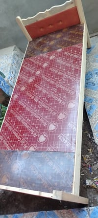 جرباية نفر واحد • ما مستخدمة • قفل