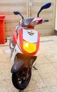 دراجه سكنس نثيه 110 مجفته جديد  شغاله سلف وهندر كامله نقصه اشاره مكسور...