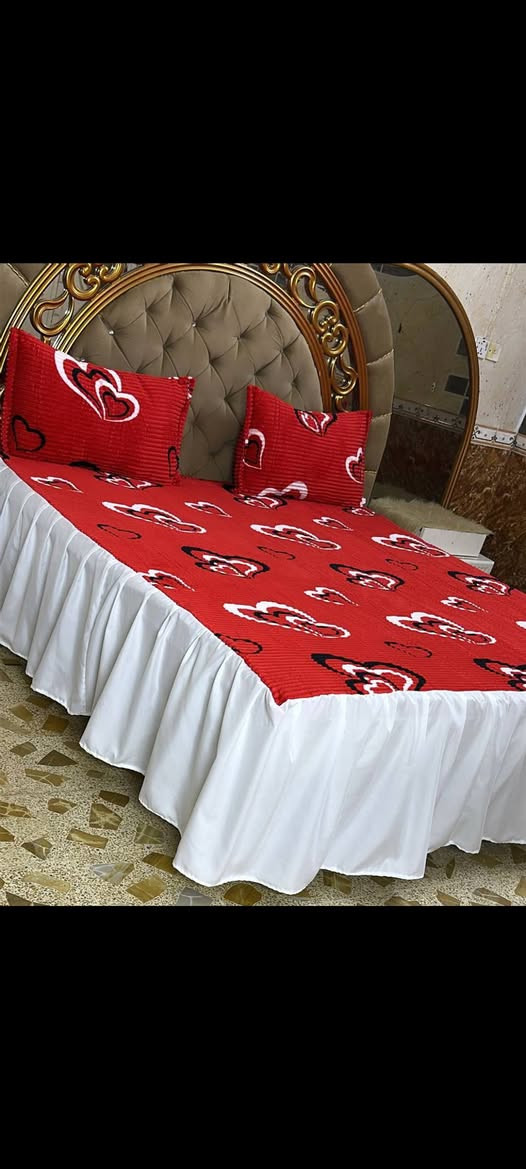 فرشات جاهزات للبيع 
عرض فقط بالمنشور فرشه كامله ب15 
متوفر توصيل رميثه فقط 
ام علي للخياطه 🥰😍


**إذا كنت صاحب هذا الإعلان وتريد حذفه لأي سبب، رجاءا أرسل رسالة إلى الدعم الفني**