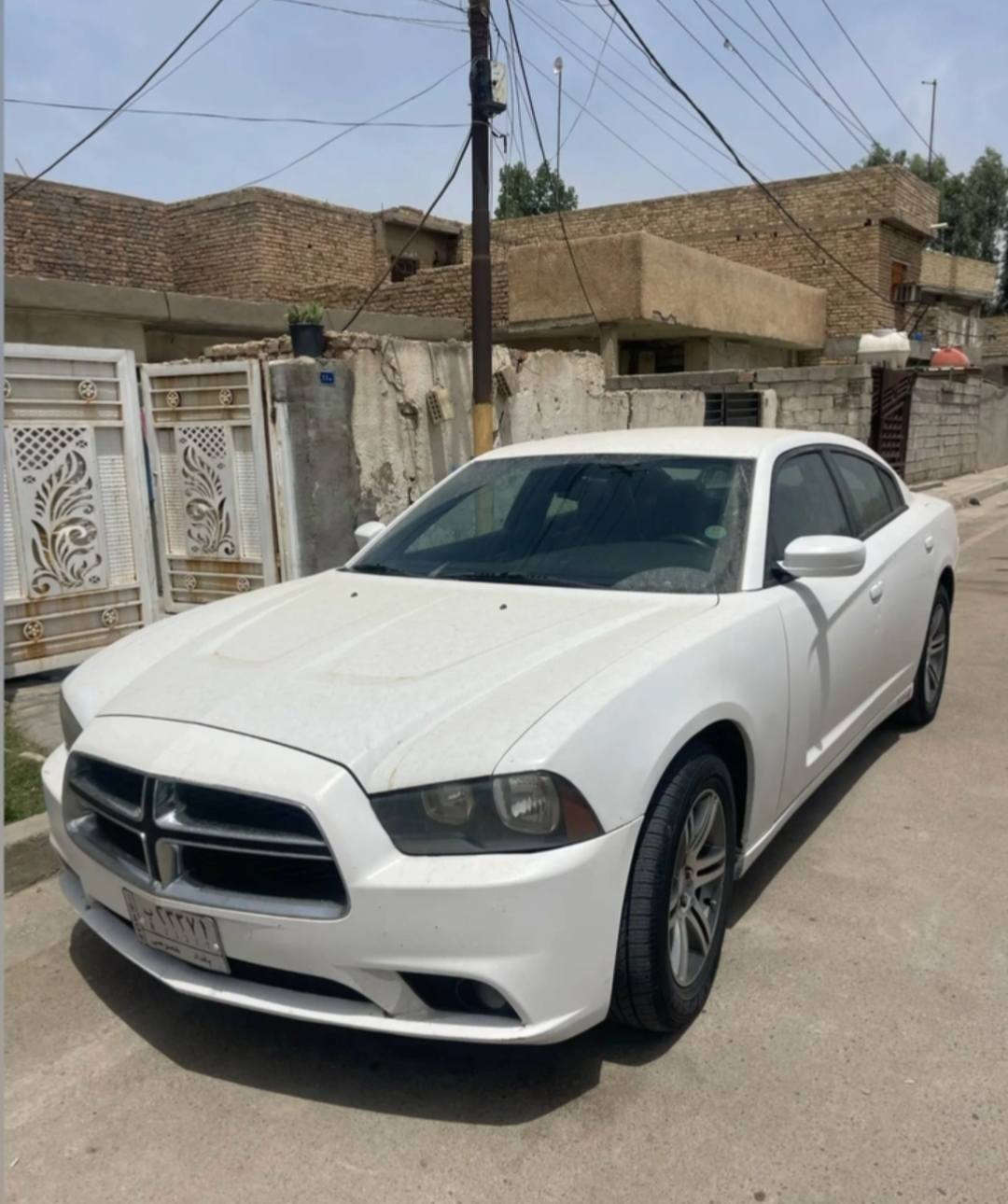 السلام عليكم 
جارجر 12
كلين مكينة وكير واكسل جدد
حدادية جديدة وتخم تاير
غرفة جديدة جلدكشنات كهرباء
الكير طيارة
السعر 170$ وبيها مجال
رقم الهاتف ***********
