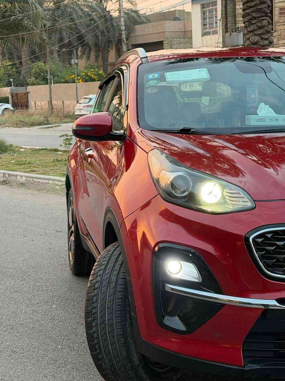 السلام عليكم للبيع سبورتج موديل 2020
وارد خليجي كفاله عامه ضربه صبغ وشخوط سياره جديده رقم بغداد بأسمي تحويل مباشر مواصفات السياره شاشه كامره دواره
حساسات خلفيه محرك السياره 2000 دوش كفاله من الفتح جاهزه كير مكينه تبريد حداده جاهزه على آخر حبايه ماشيه 64 الف كيلو متر السعر 215 
مكان السياره ناصريه مركز ***********
