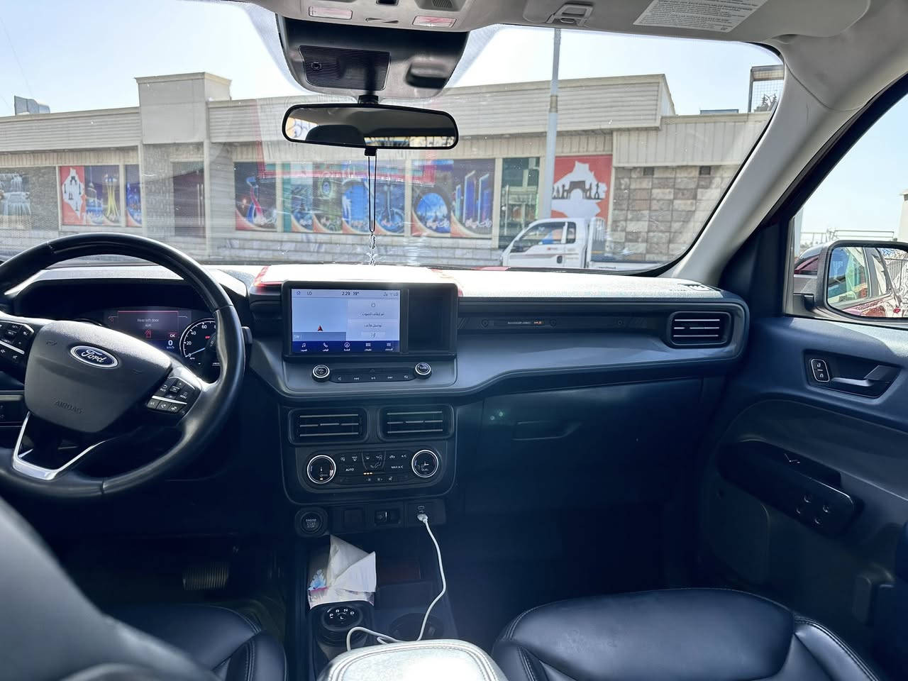 السلام عليكم 
فورت مافرك مديل 2024 هايبر
رقم بغداد 
مكينة 2500
الفئة لاريات اعلى فئه (فول مواصفات) 

حادث بس بنيد بدون دواخل ( صور الحادث بالمنشور ) 

السعر 205$بيهة مجال 

مكاني/ الانبار _ الفلوجة 

الاستفسار او الاتصال على
 ***********
