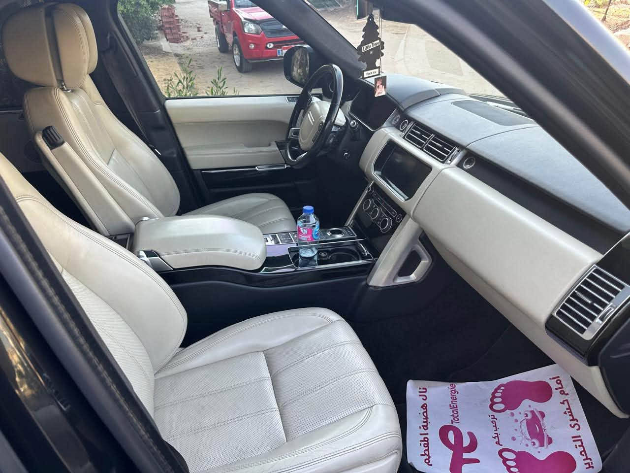 رانج روفر فوج
موديل ٢٠١٧
عداد ١٦٠ الف
فبريكه بل كامل
للتواصل 01004136380


**إذا كنت صاحب هذا الإعلان وتريد حذفه لأي سبب، رجاءا أرسل رسالة إلى الدعم الفني**