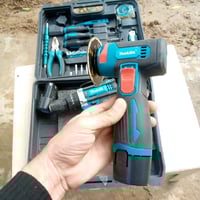 دريل وكوسره شحن مع  عده  متكاملة  مثل ما واضح  بل صوره   السعر  ٣٠  ال...